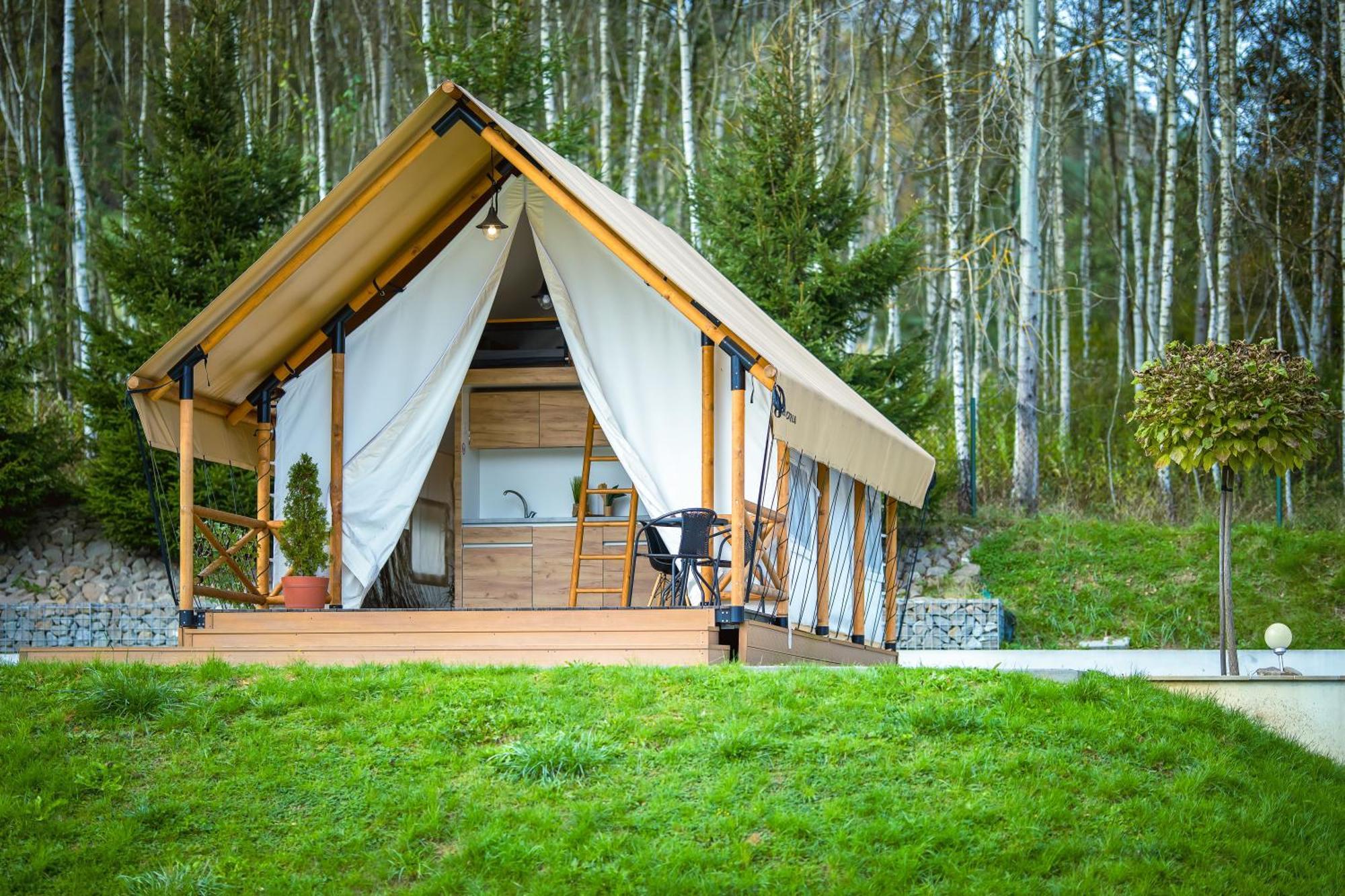 Glamping Pod Gwiazdami Pietrusza Wola Hotell Eksteriør bilde